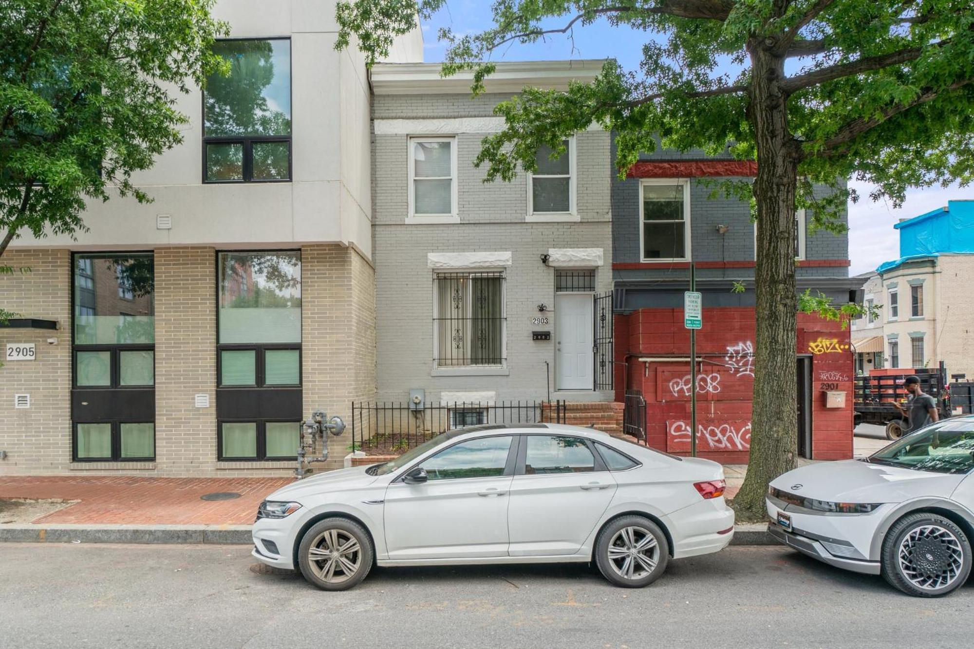Unit # 1 - Right Next To Howard University วอชิงตัน ภายนอก รูปภาพ